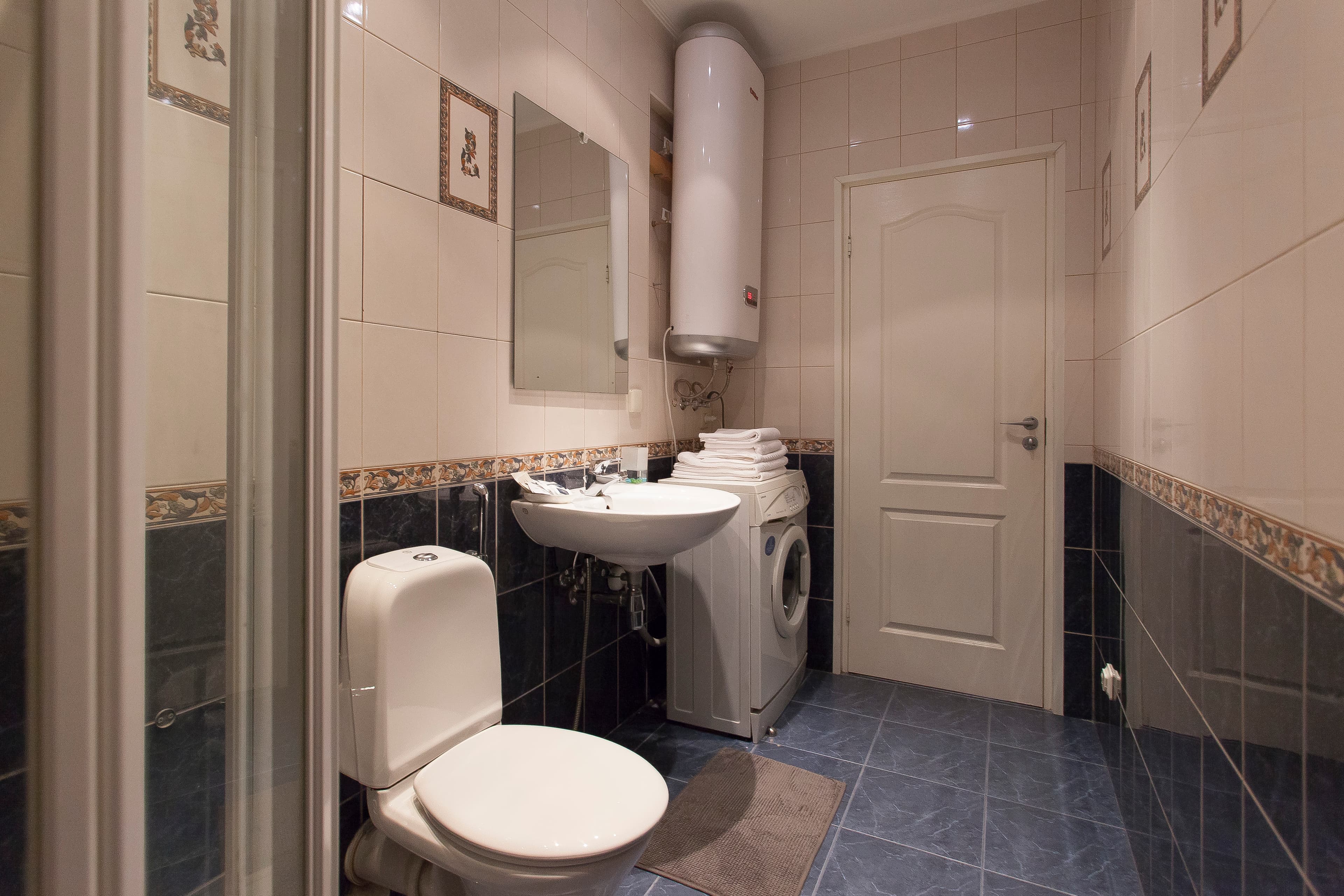 Apartment 45, photo 5